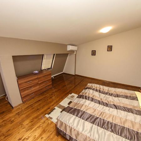 Apartments Cyrano 1&2 Сараево Экстерьер фото