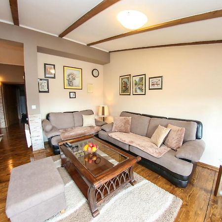 Apartments Cyrano 1&2 Сараево Экстерьер фото
