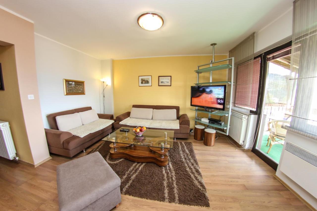 Apartments Cyrano 1&2 Сараево Экстерьер фото