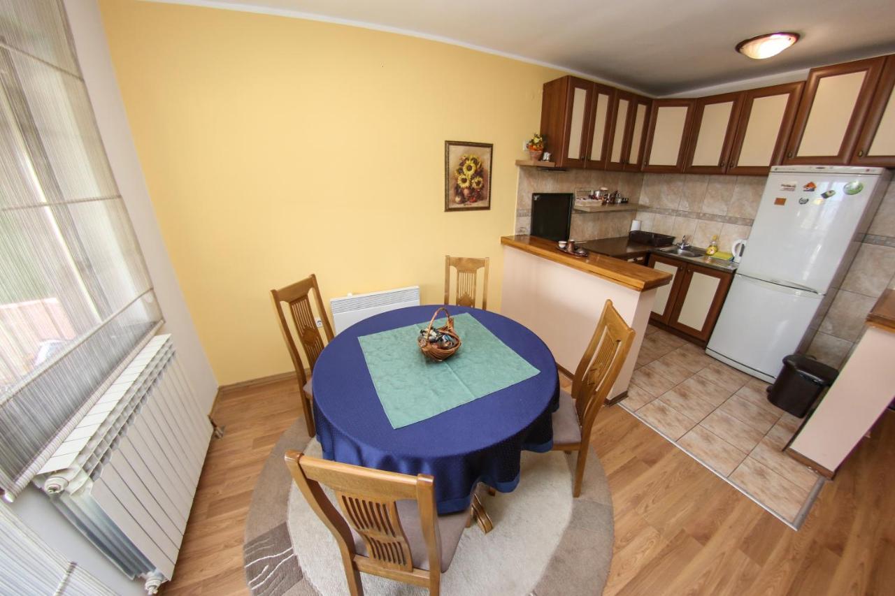 Apartments Cyrano 1&2 Сараево Экстерьер фото