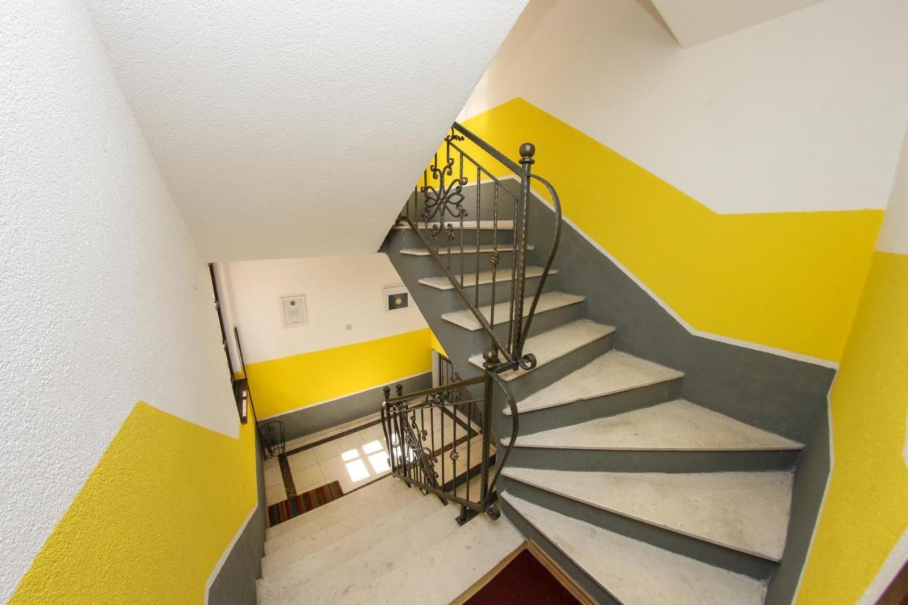 Apartments Cyrano 1&2 Сараево Экстерьер фото